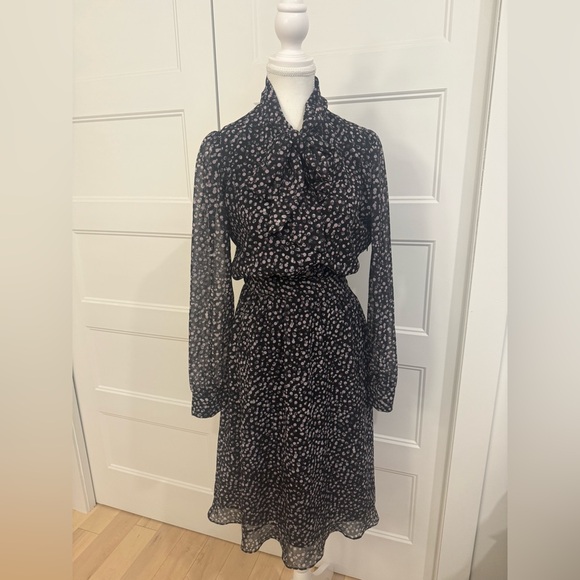Tristan Dresses & Skirts - Tristan Black and Pink Long Sleeve Dress